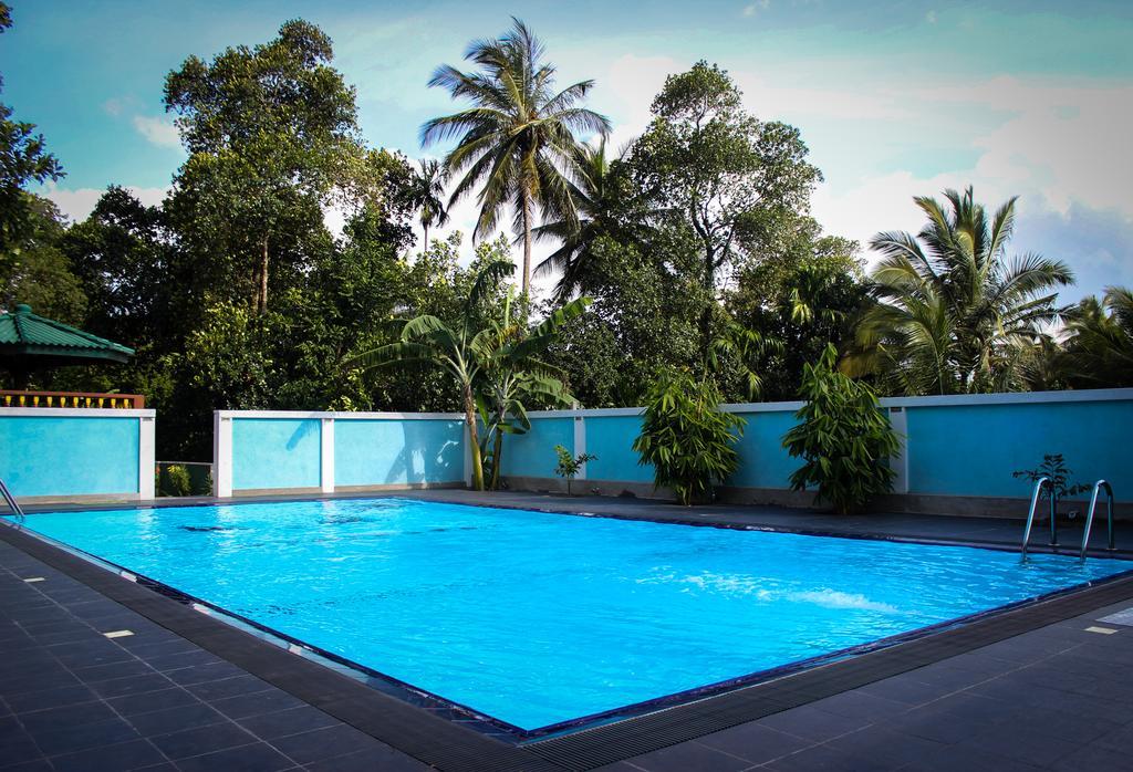 Green View Holiday Resort 캔디 외부 사진
