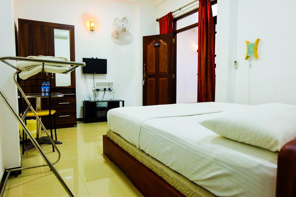 Green View Holiday Resort 캔디 외부 사진