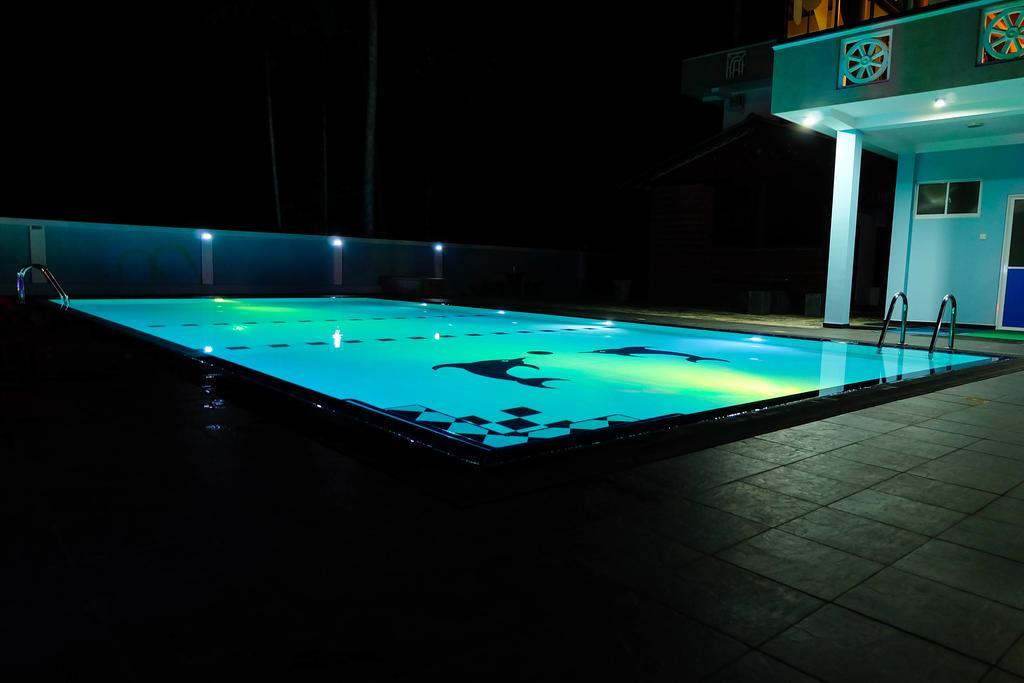 Green View Holiday Resort 캔디 외부 사진