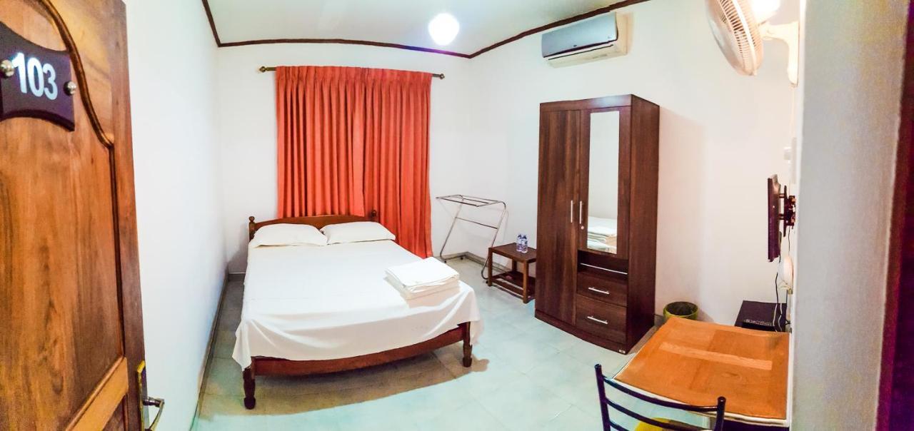 Green View Holiday Resort 캔디 외부 사진